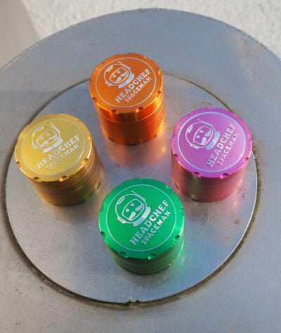 Headchef Spaceman Herbal Grinder (Star Pink) 55mm, 4 piece