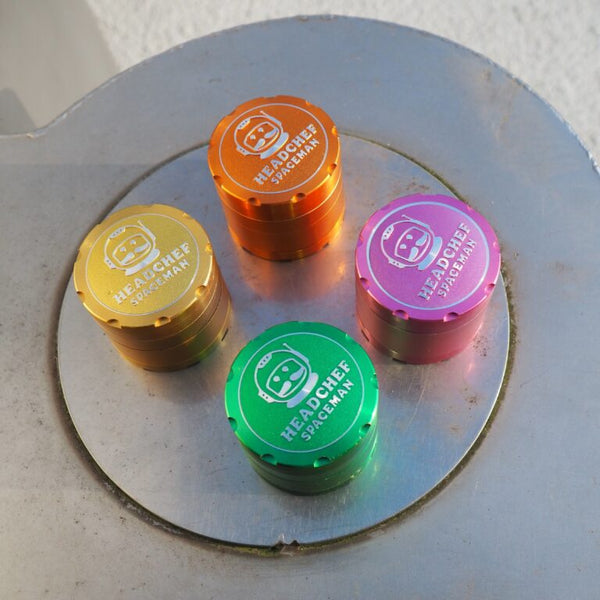 Headchef Spaceman Herbal Grinder (Neutron Purple) 55mm, 4 piece